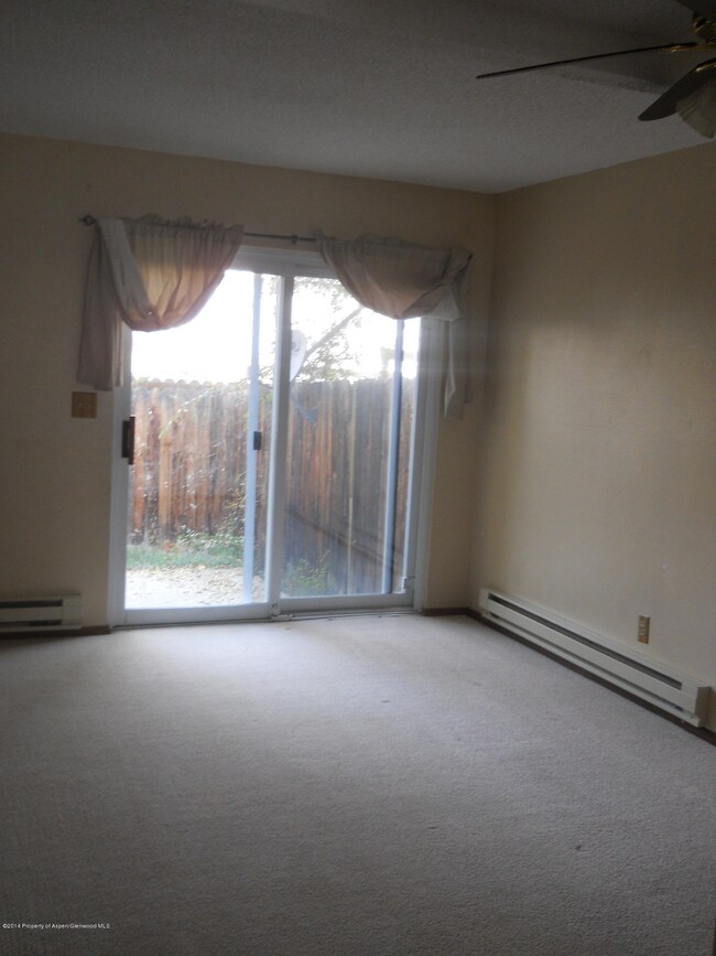 1050 E 7th St, Craig, CO 81625 - photo 2