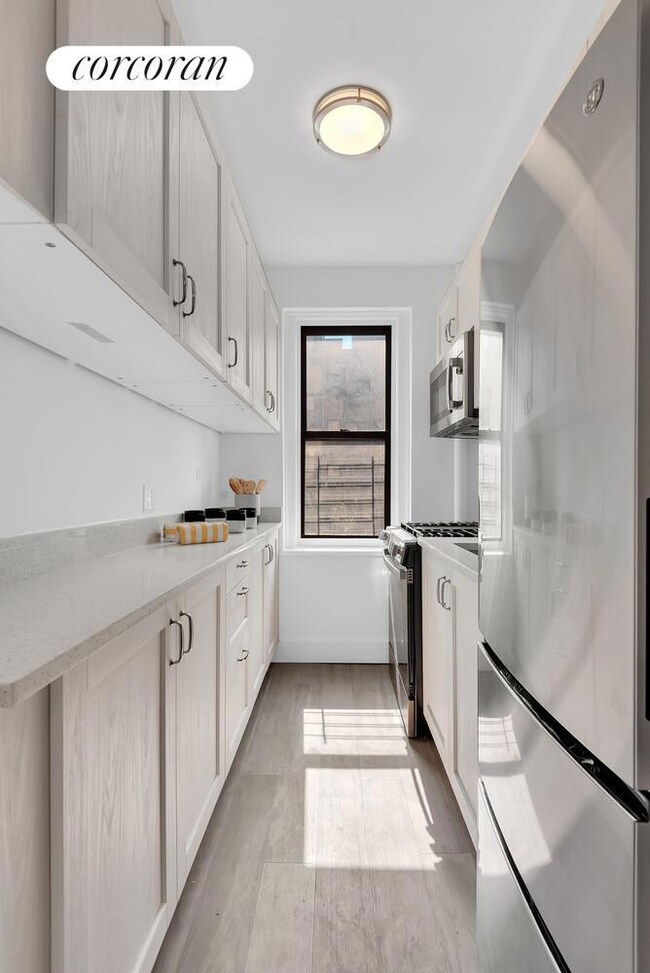 3245 Perry Ave unit 4A, Bronx, NY 10467 - photo 4