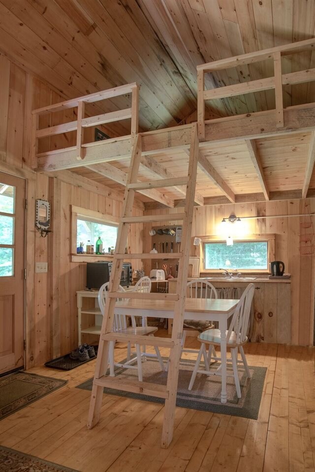 404 Canoe Brook Rd, Dummerston, VT 05301 - photo 3