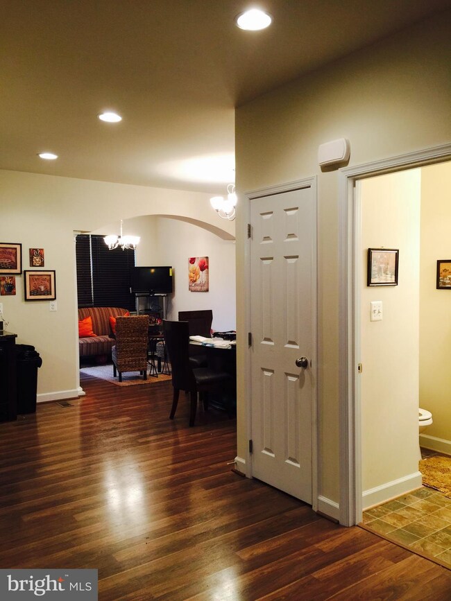 429 English Oak Ln, Prince Frederick, MD 20678 - photo 7