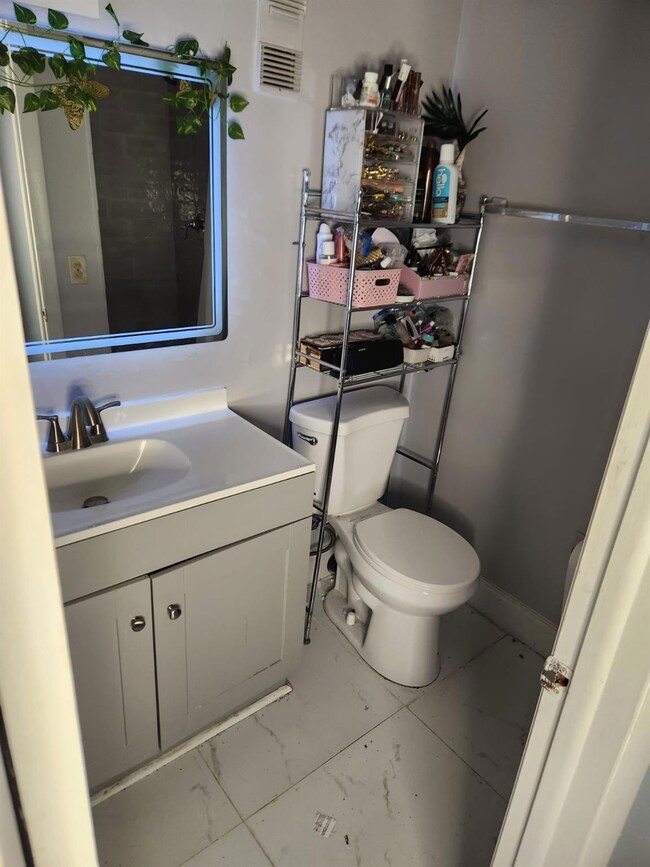 3253 Foxcroft Rd unit G305, Miramar, FL 33025 - photo 7