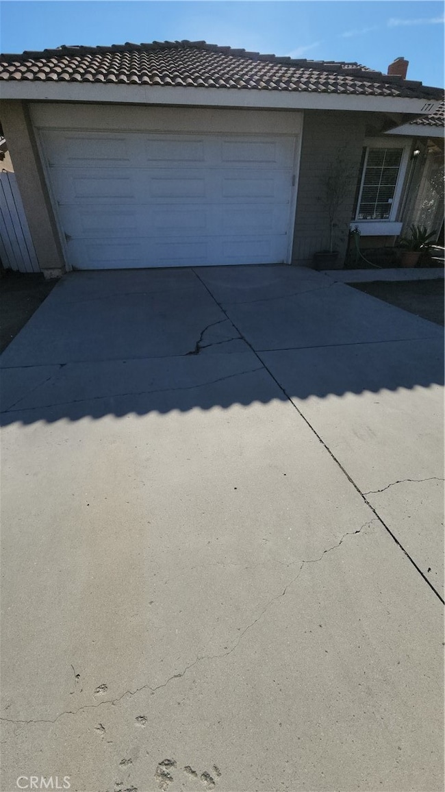 171 Oaktree Dr, Perris, CA 92571 - photo 2