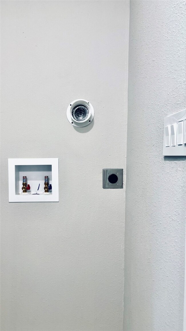 Washer/ dryer hookup