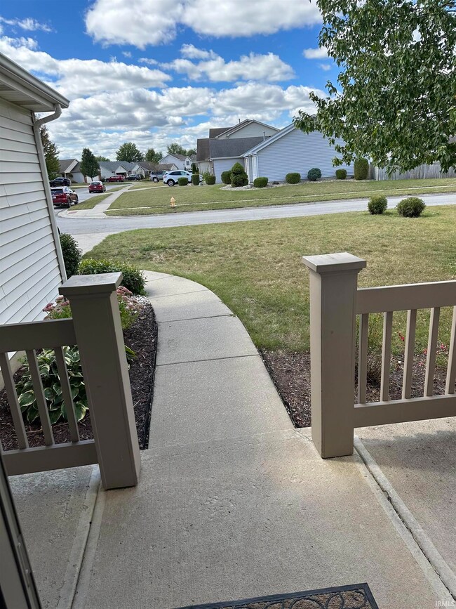 5504 Fox Mill Run, Fort Wayne, IN 46835 - photo 7