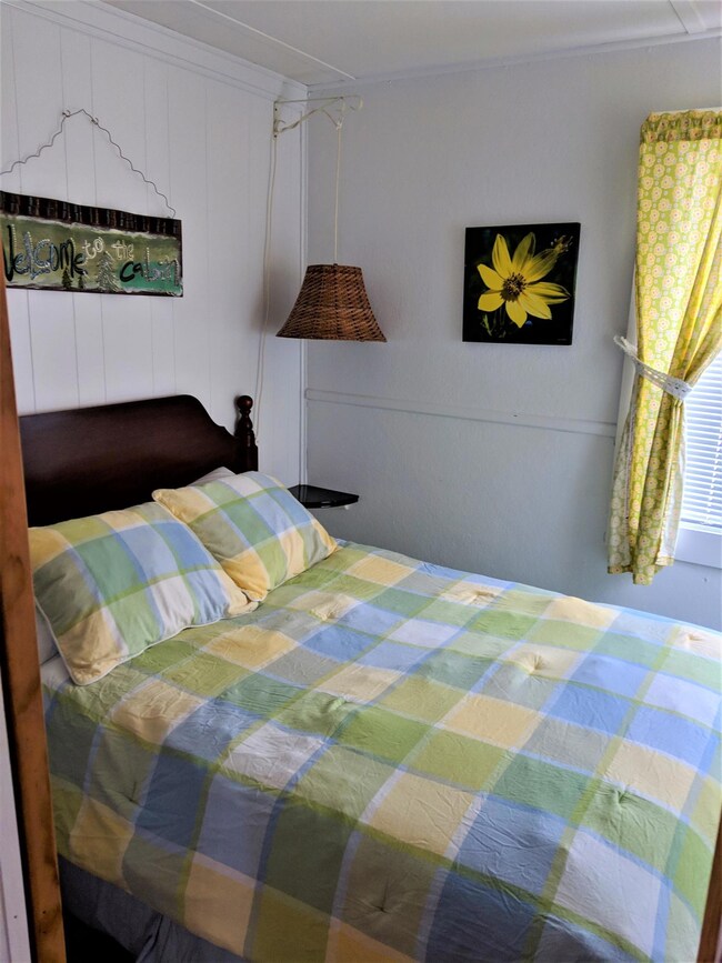 Unit 2 Bedroom2