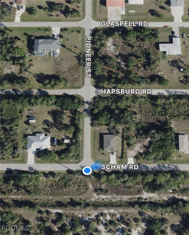 Aerial map of property and surrounding area