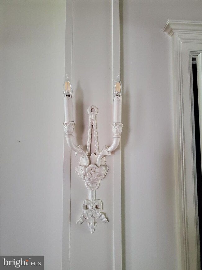 4327 Wickford Rd, Baltimore, MD 21210 - photo 6