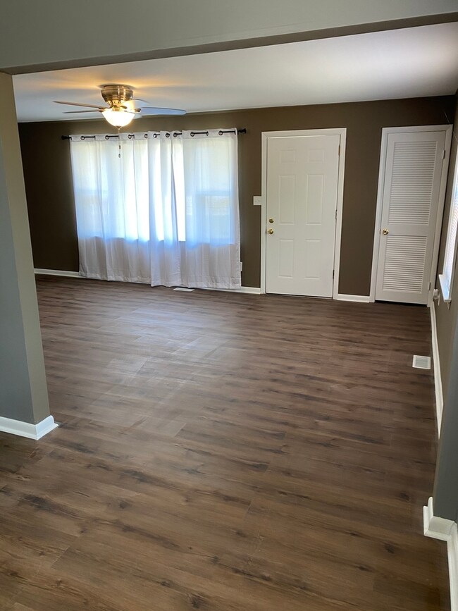 2560 183rd St, Homewood, IL 60430 - photo 5