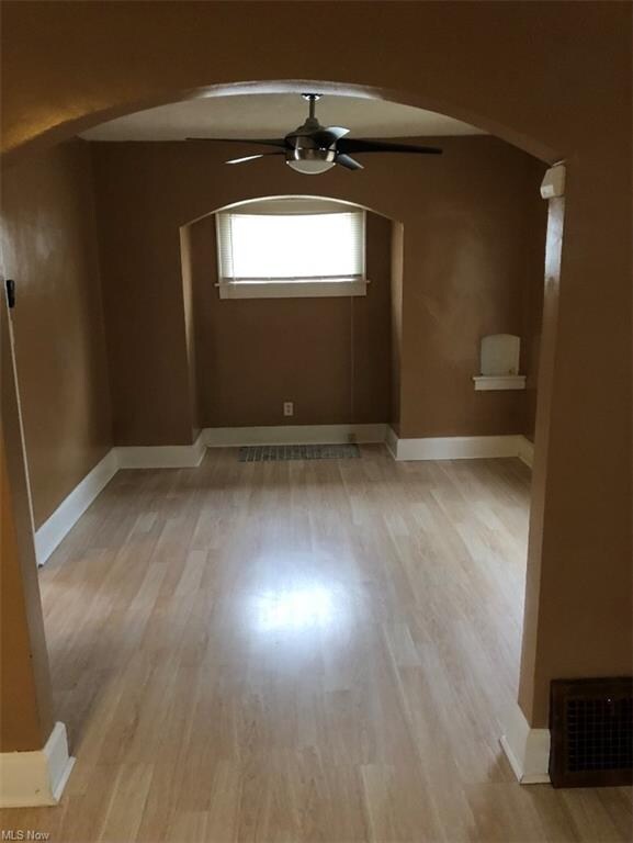 907 14th St NE, Canton, OH 44714 - photo 5