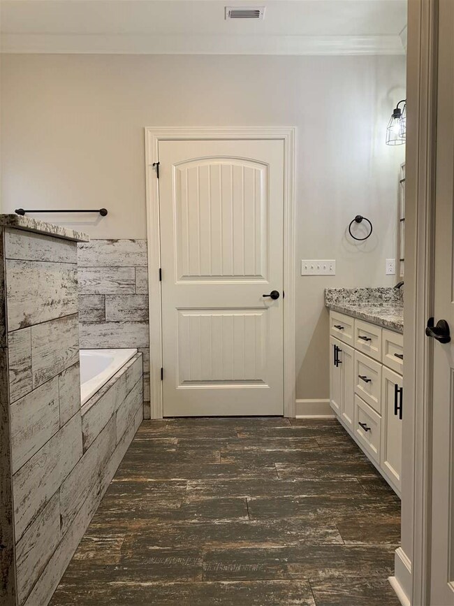 94 Alexander Rd, Crawfordville, FL 32327 - photo 5