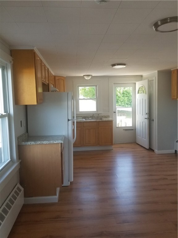 77 Oak St, Westerly, RI 02891 - photo 4