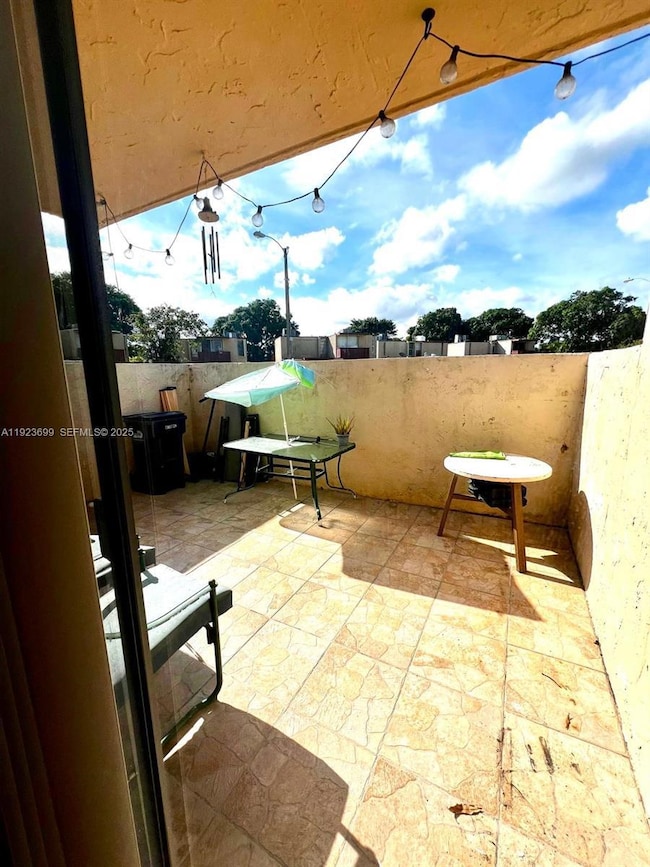 20102 SW 123rd Dr, Miami, FL 33177 - photo 4