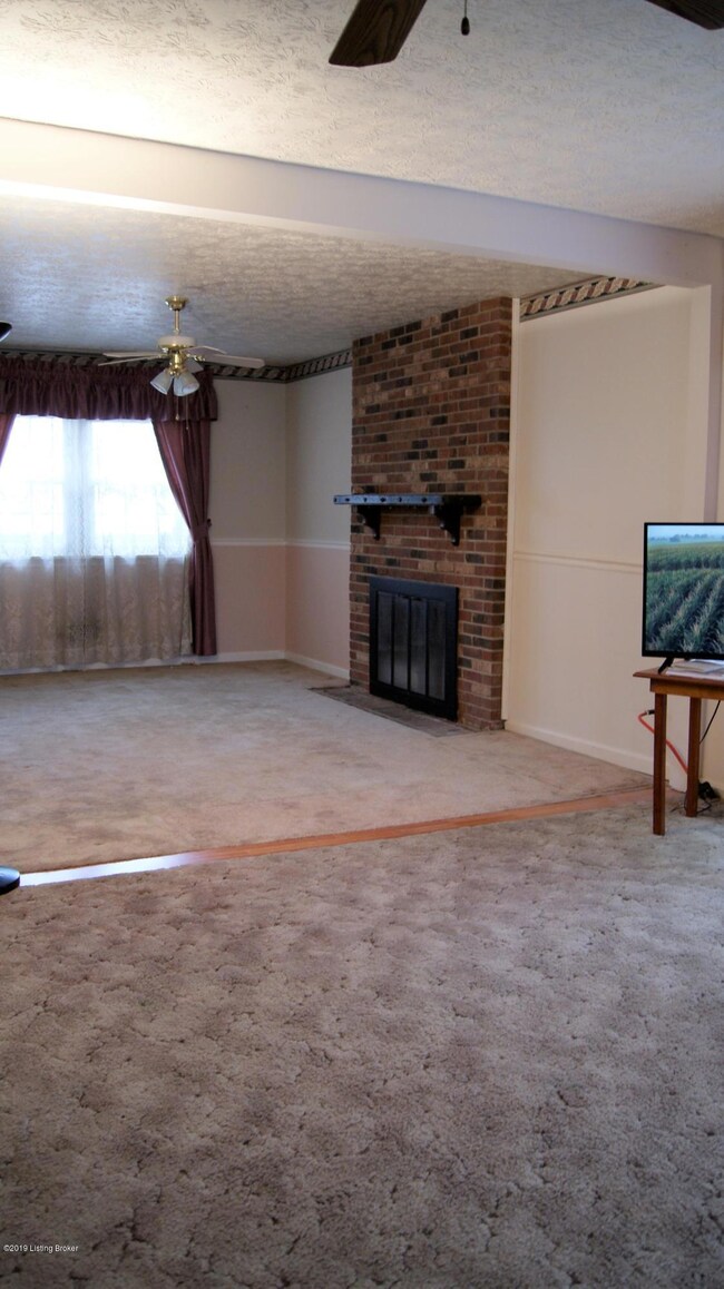 9418 Fairground Rd, Louisville, KY 40291 - photo 6