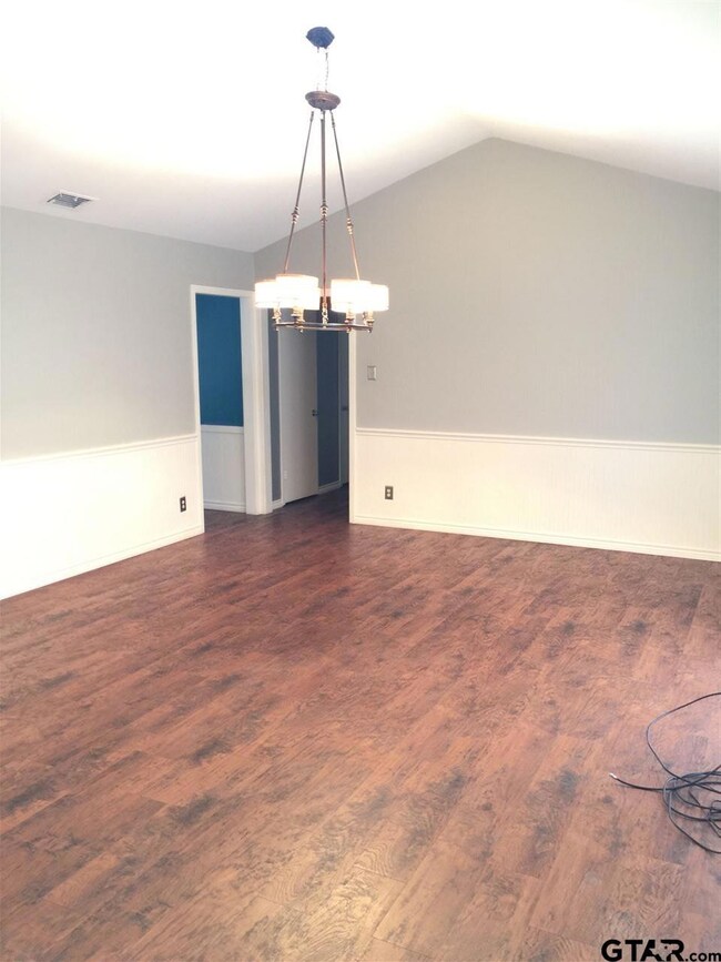 1222 1222 Woodland Hills, Tyler, TX 75701 - photo 5