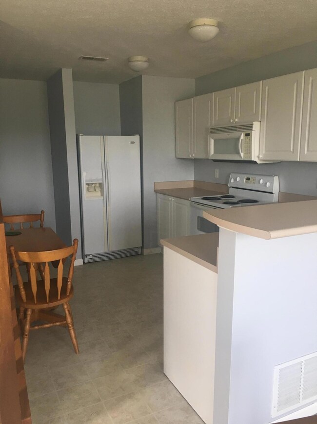 6478 Crab Apple Dr, Canal Winchester, OH 43110 - photo 4