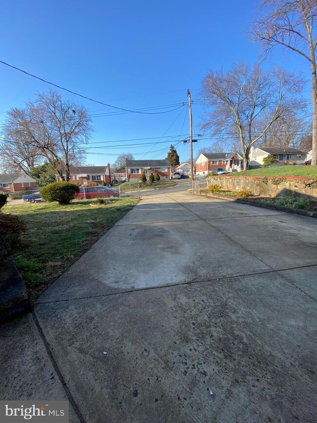 4407 Independence St, Rockville, MD 20853 - photo 6