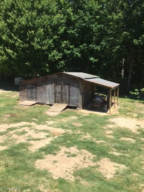 2512 Mountain View Rd, Asheboro, NC 27205 - photo 7