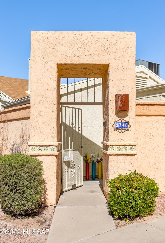 2 entry arch