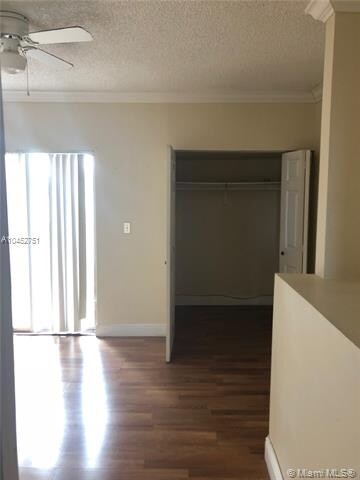 4415 W 10th Ln unit 14, Hialeah, FL 33012 - photo 5