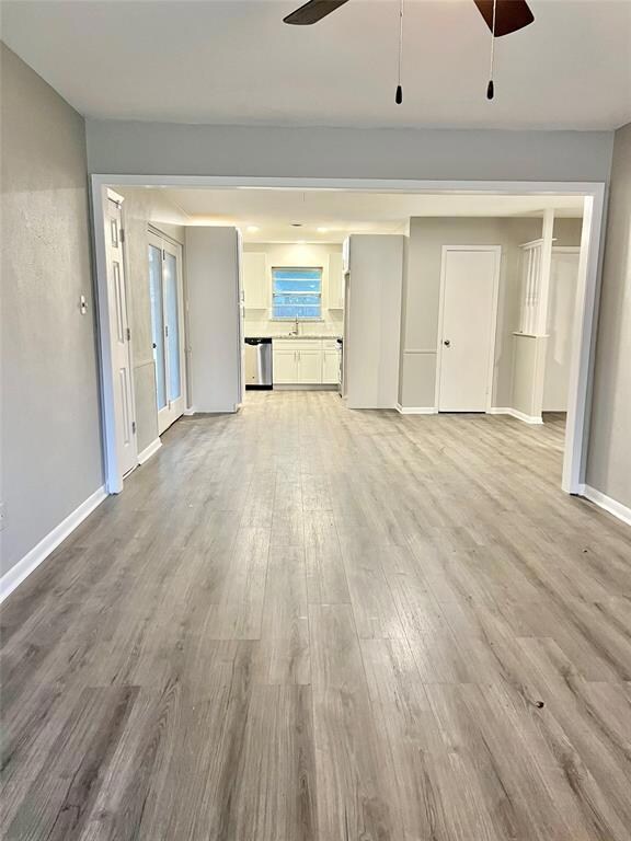 232 Simmons Dr, Hurst, TX 76053 - photo 2