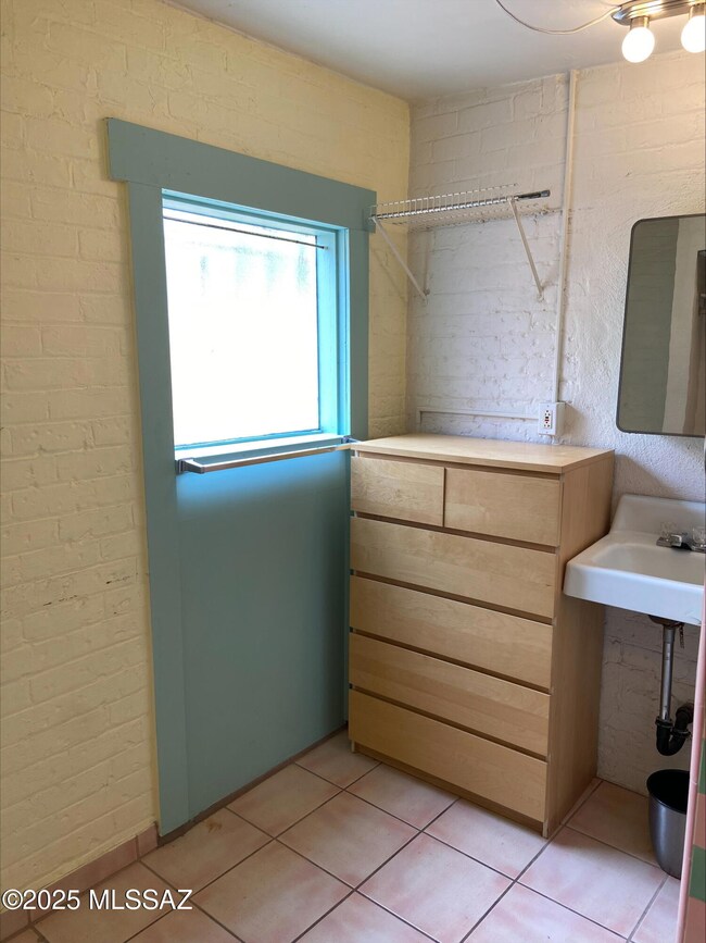 2216 E 6th St, Tucson, AZ 85719 - photo 6