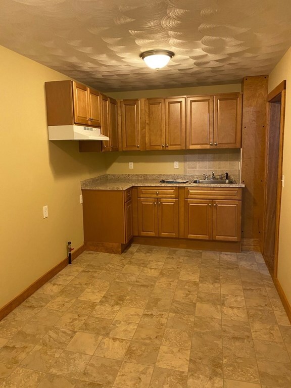 114 Tuttle St unit 1N, Fall River, MA 02724 - photo 6