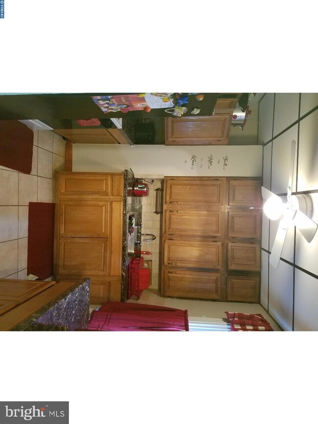 1414 N 10th St, Reading, PA 19604 - photo 7