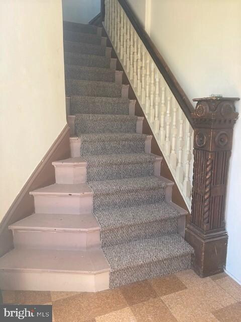 116 S 6th St unit 2, Perkasie, PA 18944 - photo 2