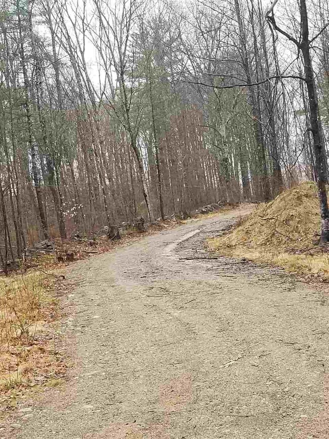 1 Heath Rd unit 1, Lebanon, ME 04027 - photo 3