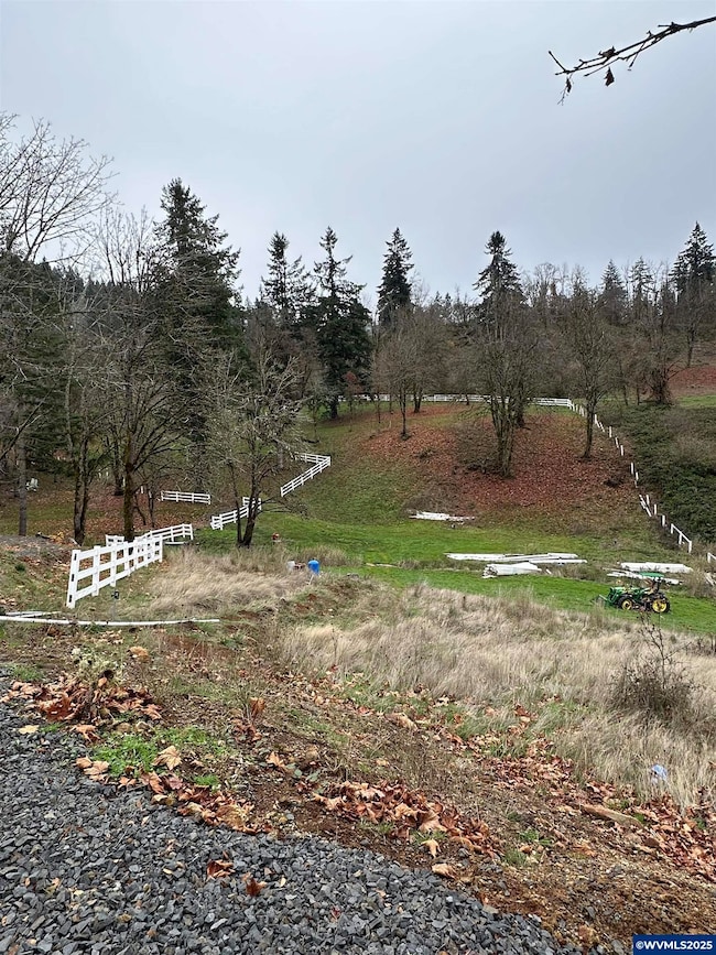 4555 Lobo Ln NE, Silverton, OR 97381 - photo 2