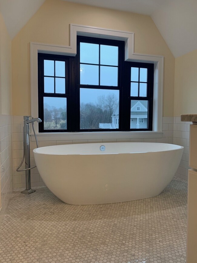 2 Milliken Cove Way unit Lot 4, Kittery Point, ME 03905 - photo 3