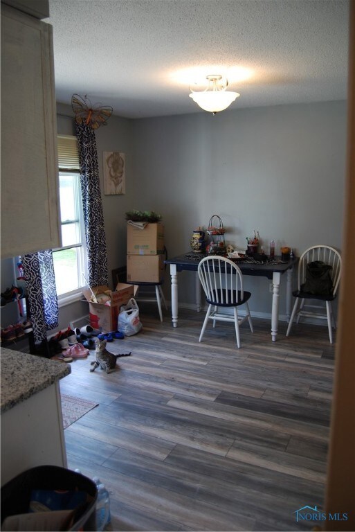 Dining in 5739