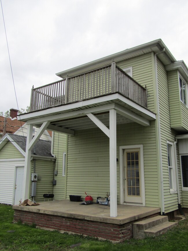 409 S Water St, Crawfordsville, IN 47933 - photo 6