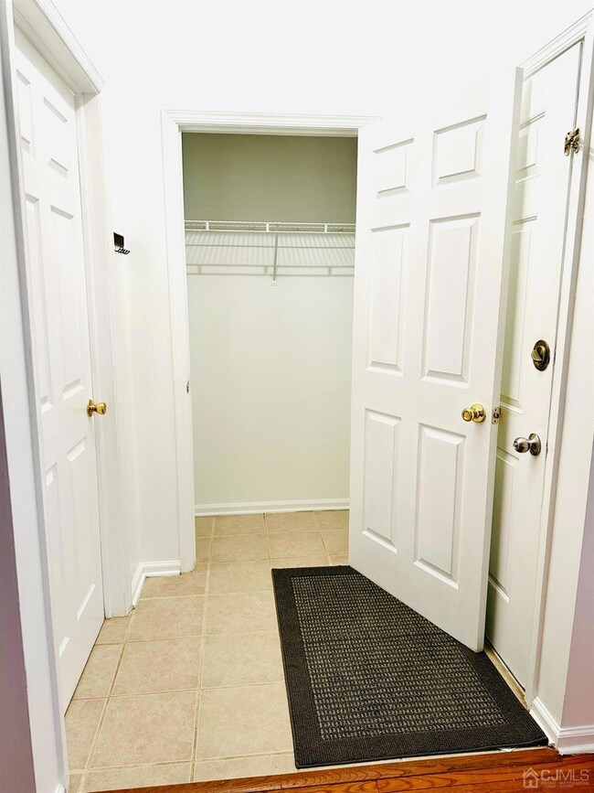 1310 Blossom Cir, Dayton, NJ 08810 - photo 5