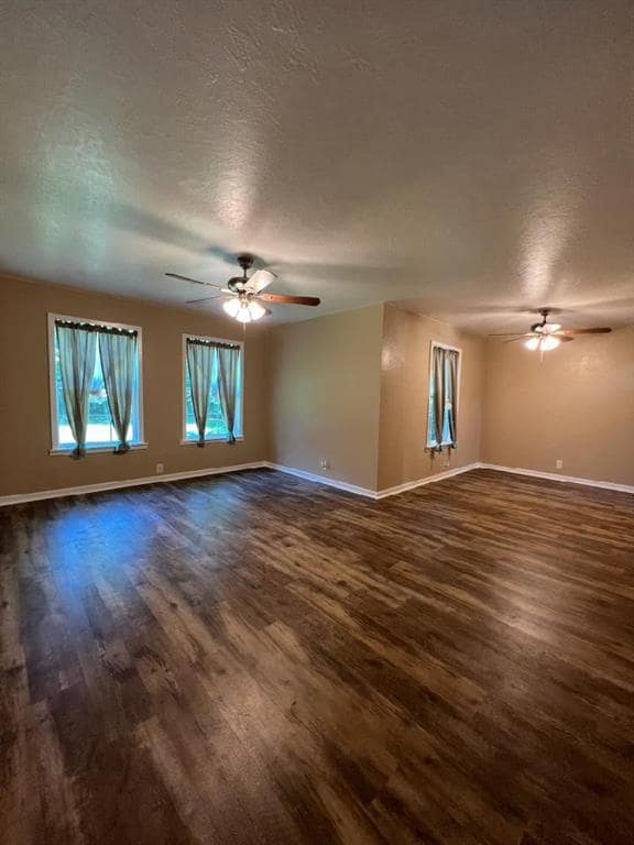 1706 W Elm St, Denison, TX 75020 - photo 6