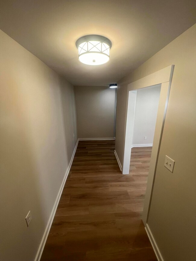 311 Second E St, Frankfort, KY 40601 - photo 4