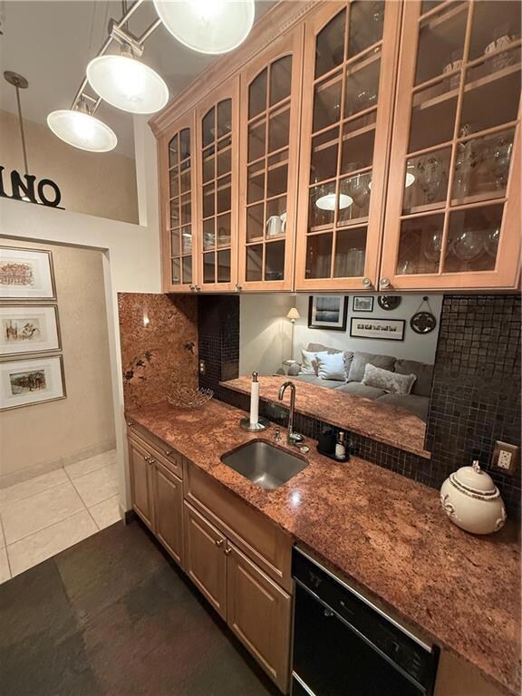 Kitchen Stove, Microwave, and Fridge