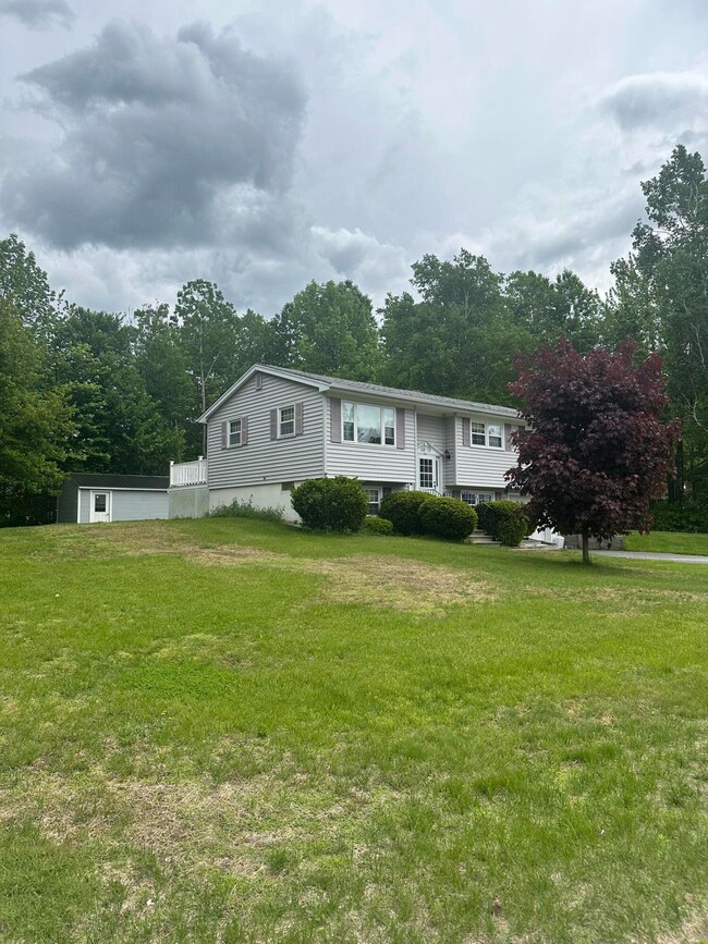 45 Ohio St, Millinocket, ME 04462 - photo 5