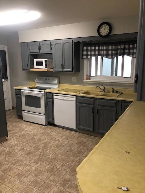 1357 Spaulding St, Sheridan, WY 82801 - photo 3