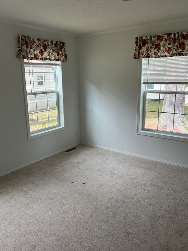 21 Cedar St, Hinsdale, NH 03451 - photo 5