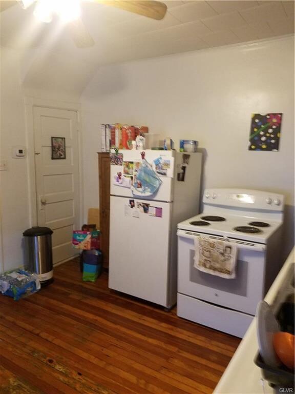 748 S 8th St, Allentown, PA 18103 - photo 4