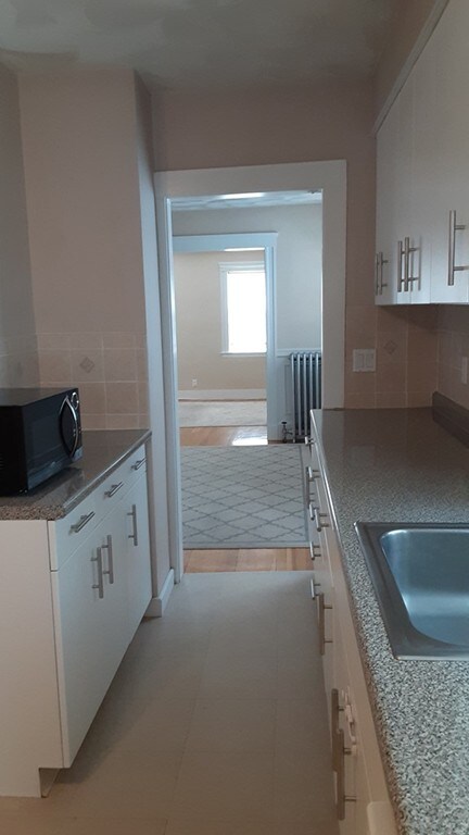 41 Harriet St unit 2, Brighton, MA 02135 - photo 4