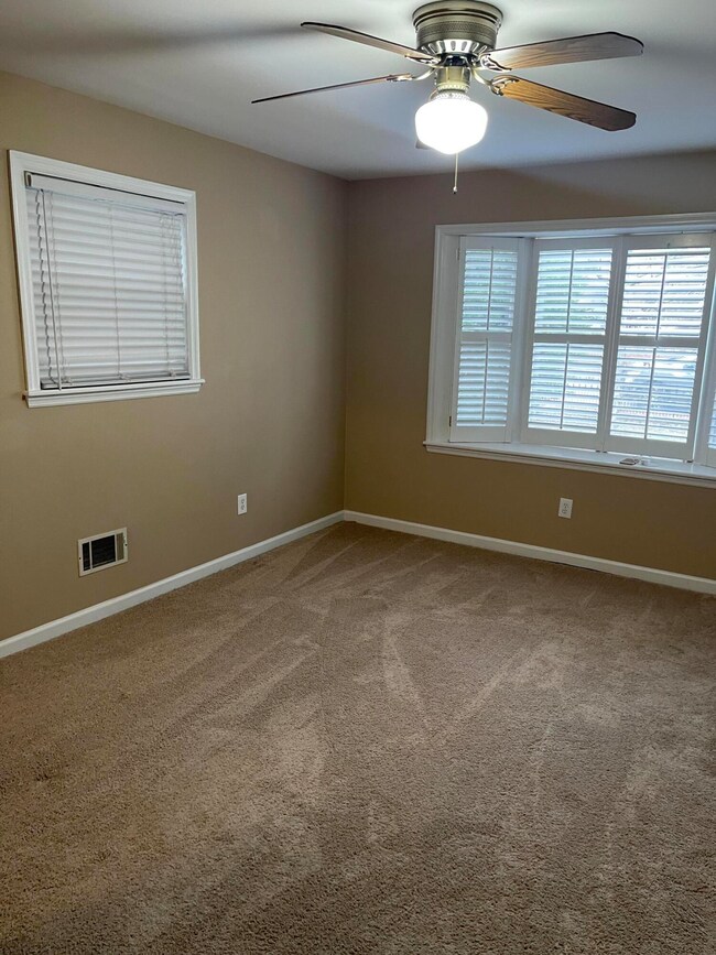 1544 1/2 Whitney St, Augusta, GA 30904 - photo 6