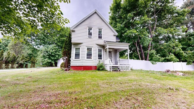 524 Turner St, Auburn, ME 04210 | MLS# 1589876 | Homes.com