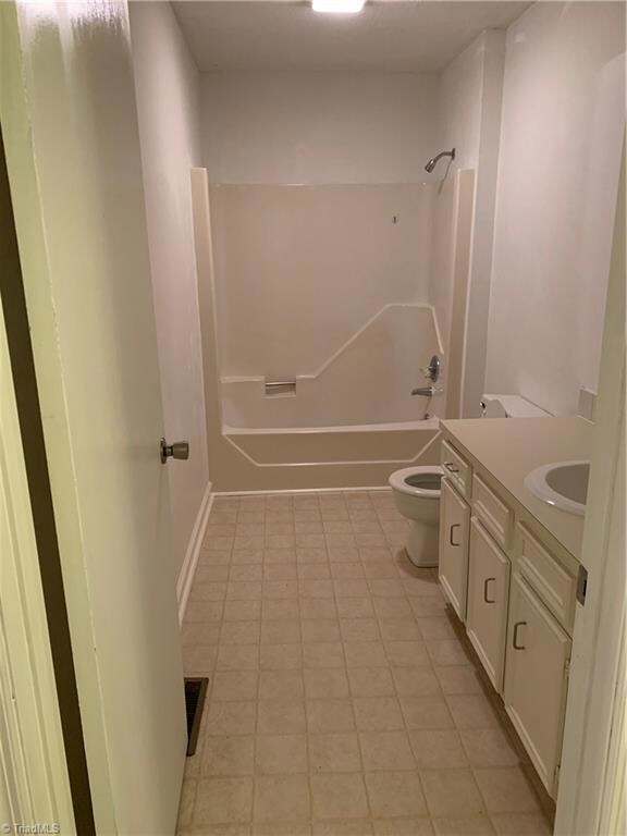 Second full Bath