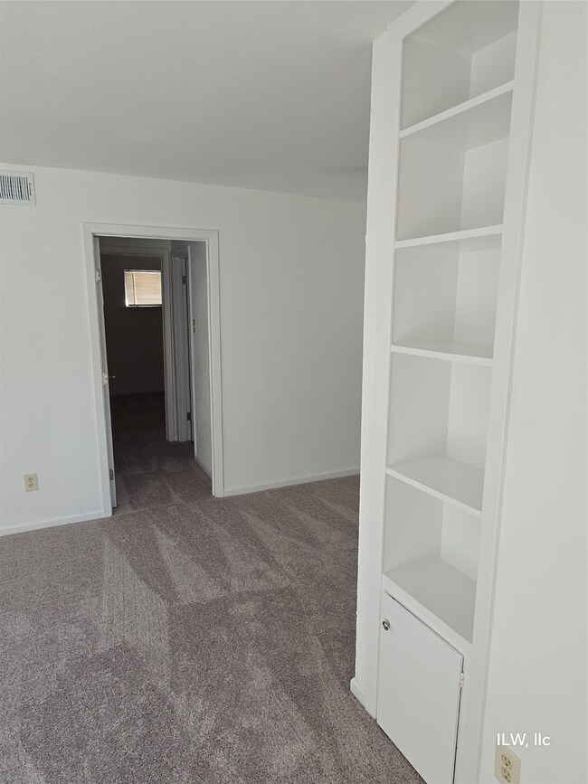 8814 Ilona Ln unit 1, Houston, TX 77025 - photo 7