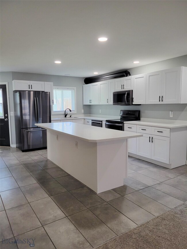 1802 W Lincoln St unit 13, Bozeman, MT 59715 - photo 2