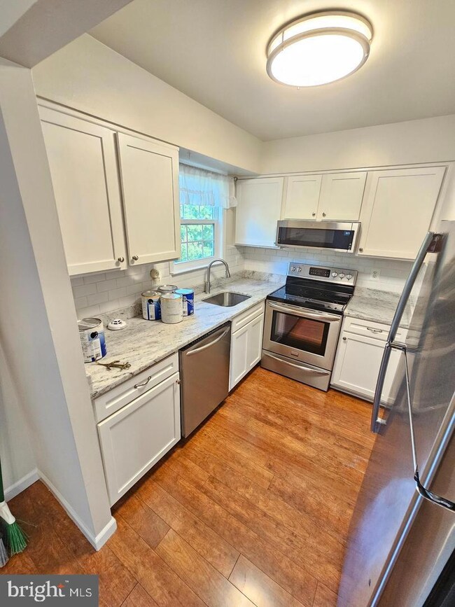 10 Cross Laurel Ct, Germantown, MD 20876 - photo 7