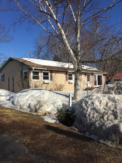 74 Vermont St, Millinocket, ME 04462 - photo 3