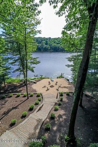 97 Woodledge East Lake Dr, Hawley, PA 18428 - photo 4